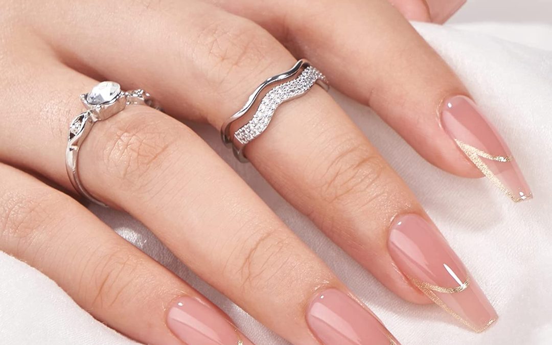 Easy DIY Salon-Quality Nails at Home – The Affordable and Easy Alternative to Traditional Polish